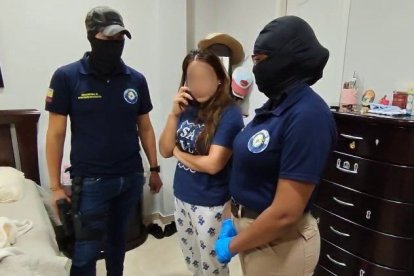 La vivienda de la coordinadora jurídica de patrocinio de la ATM, en Urdesa, fue allanada por la Policía Nacional.