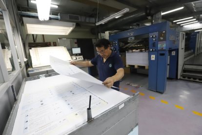 La impresión de papeletas para la consulta popular 2025 está en el 14 por ciento de avance.