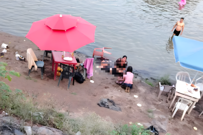 En la playa Santa Marianita de Salitre, dos turistas fueron acribillados a bala.