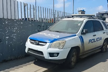 El detenido habría obligado a tener sexo a la menor de edad en una patrulla de Policía.