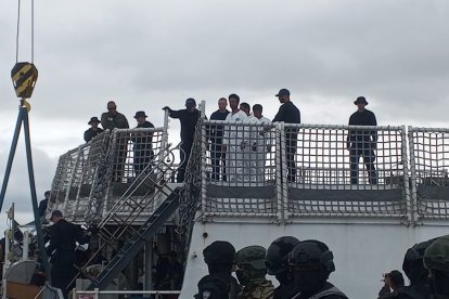 Los detenidos arribaron este jueves 30 de octubre al puerto de Manta, Manabí