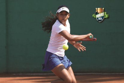 Kyara Quiñónez destaca entre las jugadoras femeninas.