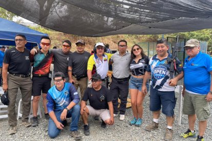 Varios de los tiro prácticos que participaron en el Gran Nacional de este deporte en Guayaquil.