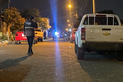 El barrio San Pedro 2 vivió una noche de terror tras un ataque armado que dejó cuatro fallecidos y un herido