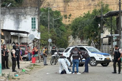 Las víctimas fueron identificados como el sargento segundo Édgar Suárez y el cabo primero Nelson Delgado.