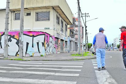 Los moradores del sector viven con zozobra ante la frecuencia de robos en cada esquina.