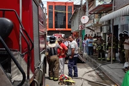 Bomberos del cantón Daule atendieron la emergencia.