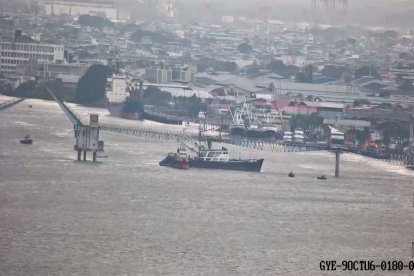 El impacto de la embarcación contra la estructura basculante ocurrió este 13 de noviembre.