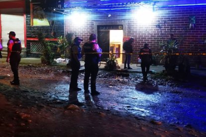 Una mujer perdió la vida tras un ataque armado en Santo Domingo de los Tsáchilas.