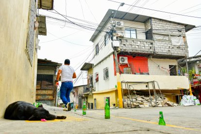 En la planta baja de esta vivienda de tres pisos se registró la matanza. Allí celebraban el cumpleaños de la nuera de la dueña de la casa.