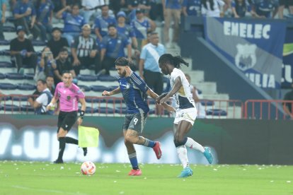 Emelec y Liga de Quito buscan avanzar a la final de la Copa Ecuador 2025.