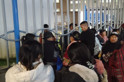 Nueve personas, que iban en el bus, murieron en la casa de salud hasta las 19:30 de este domingo 16 de noviembre.