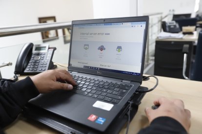 Plataformas digitales como X (antes Twitter) tuvieron una falla mundial.