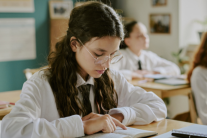 Hasta el 25 de noviembre hay oportunidad para postularse a la beca 'Because he is nice'.