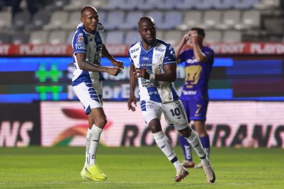 El ecuatoriano anotó el primer gol del partido al minuto 33, pero tuvo que salir por lesión a los 57'.