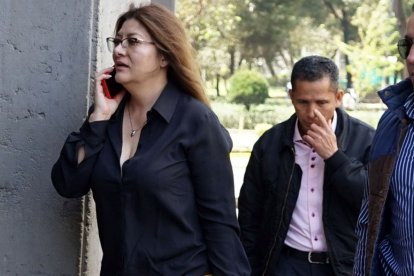 La esposa de Fernando Villavicencio actualmente no se encuentra en el Ecuador.