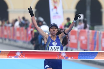 La maratonista Silvia Ortiz le entregó al Team Ecuador la primera medalla de oro en los Juegos Bolivarianos 2025.