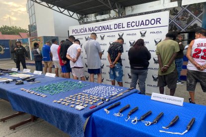 Los 18 detenidos en Guayaquil.