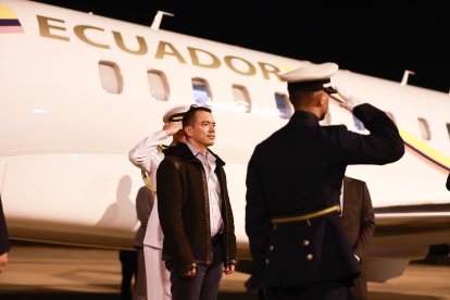 Además del viaje personal, anunció otros oficiales.