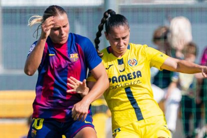 La defensa Ligia Moreira (d) forma parte del Villarreal. Gigi cumple con su sexta temporada en el fútbol de España.