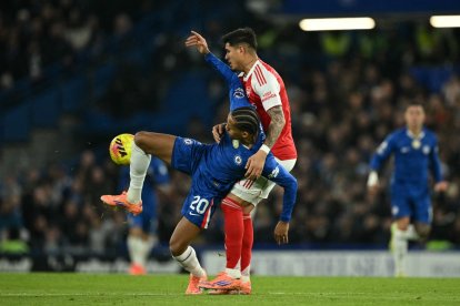 Piero Hincapié fue titular los 90 minutos en el empate 1-1 del Arsenal ante Chelsea.