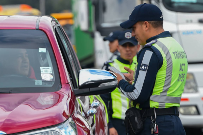 Conoce cómo rige el pico y placa en Quito.