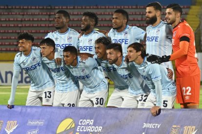 Católica clasifica a la final y sueña con la Libertadores 2026.