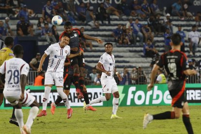Emelec y Liga de Quito se enfrentarán en Casa Blanca.