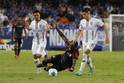 Emelec y Liga de Quito van por la clasificación a la final de la Copa Ecuador 2025.