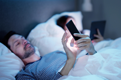 El controversial 'Listado de Infieles Ecuador' genera debates sobre privacidad y consecuencias legales en las redes sociales.