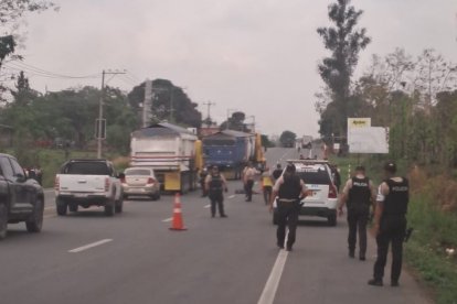 Nuevo asesinato en la vía que conduce a El Empalme alarmó a moradores de Balzar.