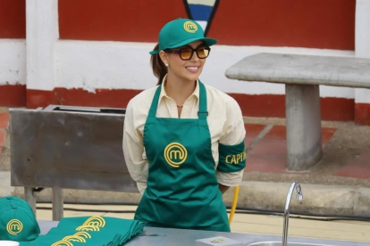 Nicole Pinilla se despide de MasterChef Celebrity Ecuador tras el reto de pulpo.