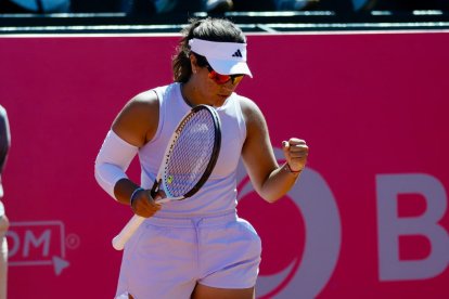 Luisina Giovannini celebra se impuso por 6-4 y 6-2 a Despina Papamichail.