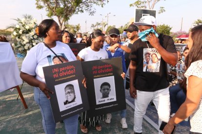 Las familias y allegados realizaron una jornada de conmemoración al cumplirse un año de la desaparición de los menores.