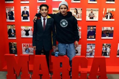 Pol Deportes y su hermano Kenny en diario Marca.