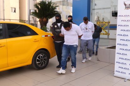 El martes 9 de diciembre, tres sospechosos de un secuestro ejecutado en un taxi fueron aprehendidos.