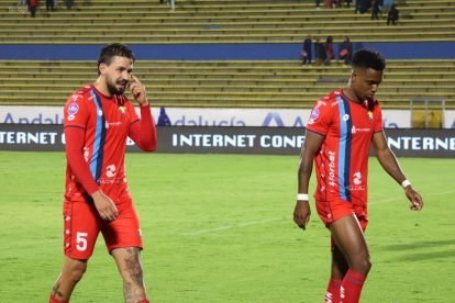 El Nacional logró la permanencia en la cancha, pero la falta de pago a varios acreedores le hizo descender a la Serie B.