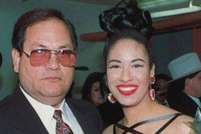 Abraham Quintanilla con su hija, la recordada cantante Selena