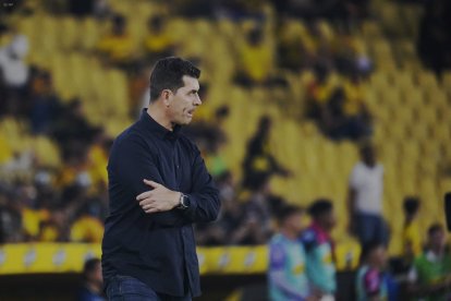El entrenador español Ismael Rescalvo no ha tenido una buena temporada en Barcelona SC.