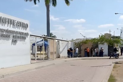 Tras la necropsia, el joven fallecido fue llevado a su tierra natal, en la Amazonía ecuatoriana.