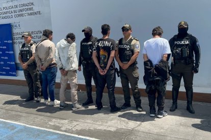Los detenidos fueron puestos a órdenes de las autoridades competentes.