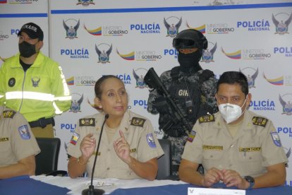 La excomandante de la Policía, Tannya Varela, durante una rueda de prensa.