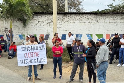 Los obreros se reunieron en los exteriores de la Dirección de Higiene, en el barrio Santa Martha