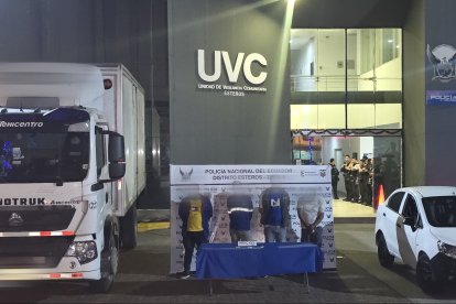 Los sospechosos fueron capturados y también se retuvo el carro que usaban.