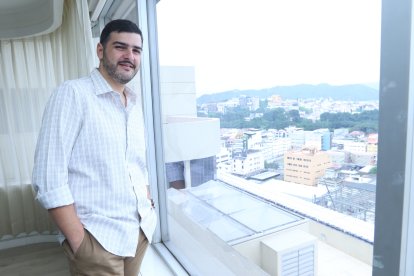 Aquiles Álvarez, alcalde de Guayaquil, es investigado por presunto tráfico de combustible.