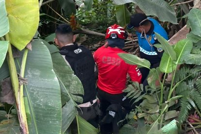 El cuerpo estaba dentro de una quebrada en el parque Jelen Tenka, en Santo Domingo.