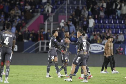 Los canarios no ocultaron el descontento tras perder ante Independiente, que los hizo terminar terceros la LigaPro.