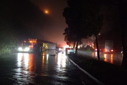 El accidente de tránsito ocurrió la madrugada de este martes 23 de diciembre de 2025.