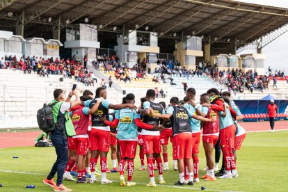 El Nacional es uno de los clubes que presentó problemas económicos que lo llevaron al descenso administrativo.