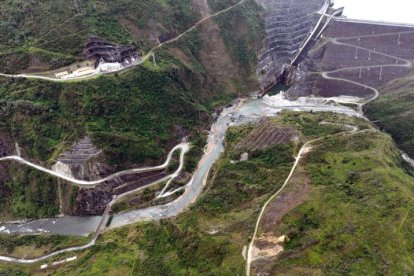 Cota del embalse Mazar bajó 10,2 metros en menos de un mes.